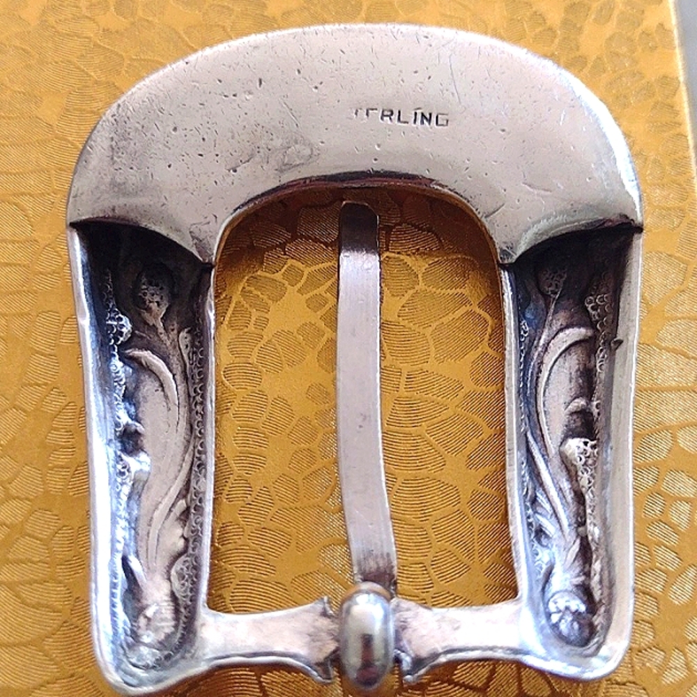 Elegant Sterling Silver Floral Embossed Belt Buckle 21 Grams - Picture 6 of 6